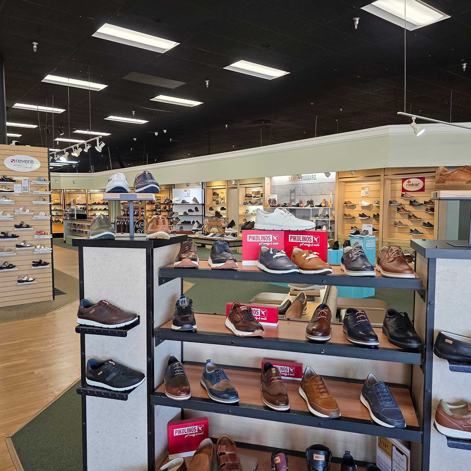 The Shoe Market Display