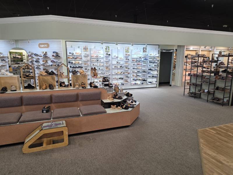 The Shoe Market Display